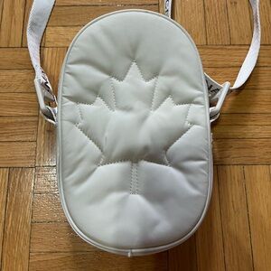 Lululemon team Canada bag